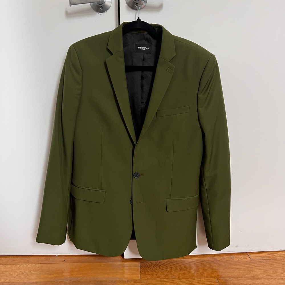 Green Men’s Suit